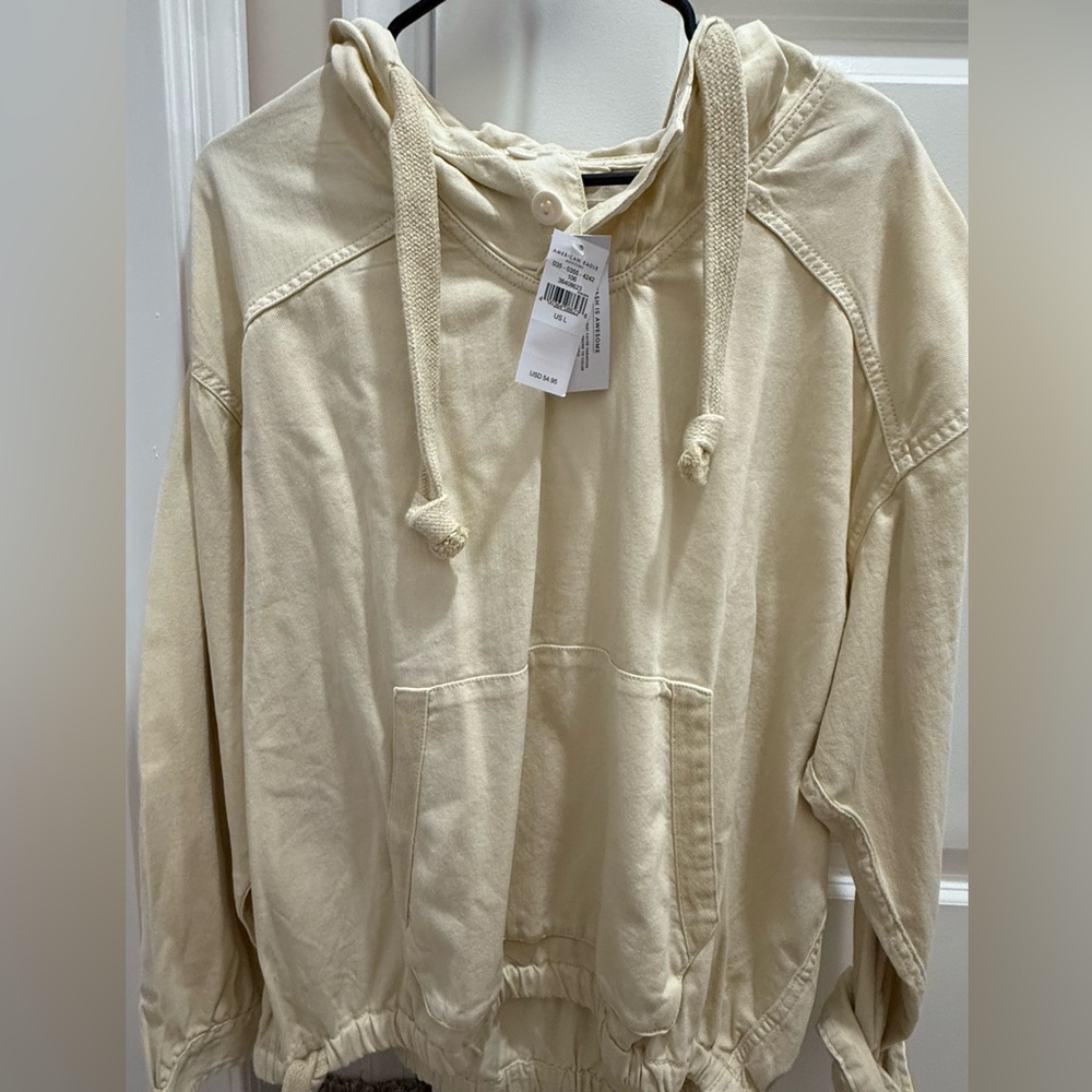 American Eagle Outfitters Cream Hoodie